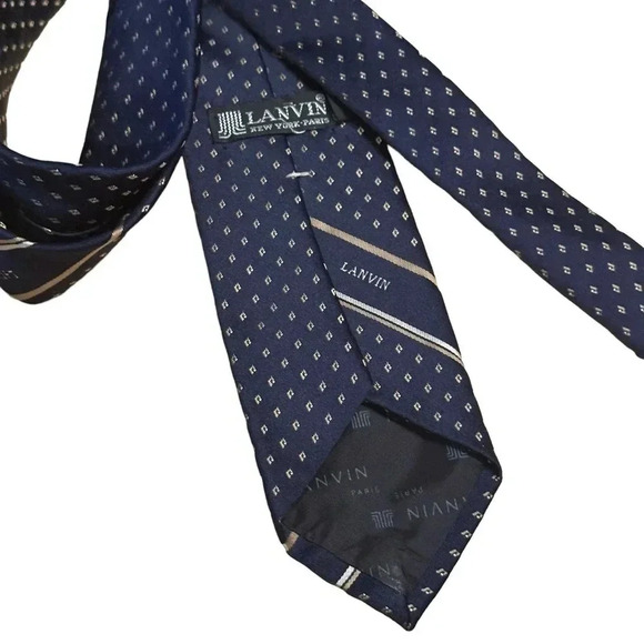 Lanvin New York Paris Dot Pattern Navy Blue Neckwear Tie - Picture 3 of 4